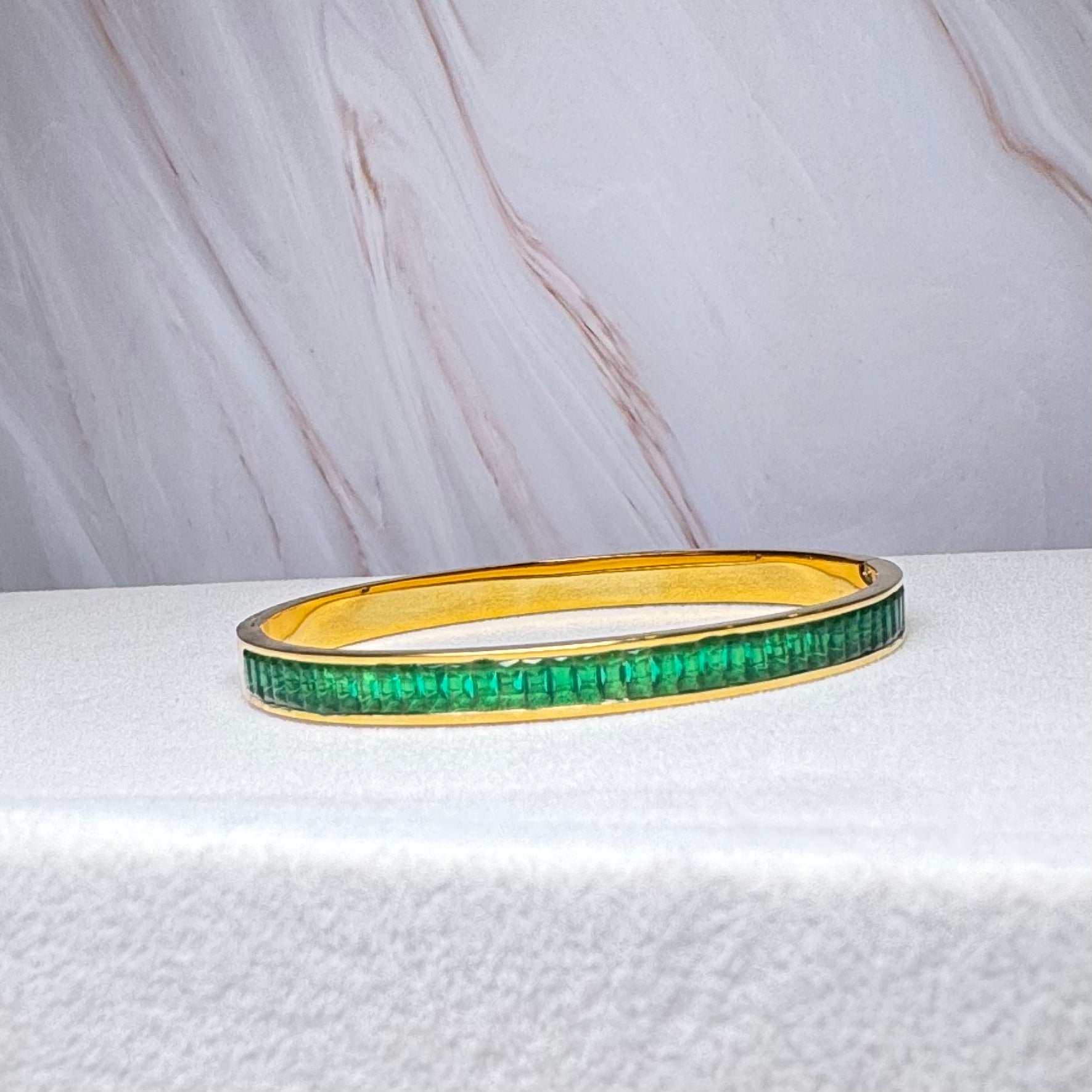 Marea bangle
