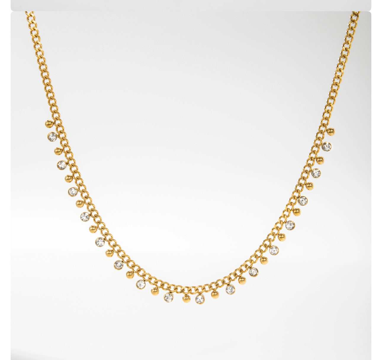 Cadena Zirconia Cubana