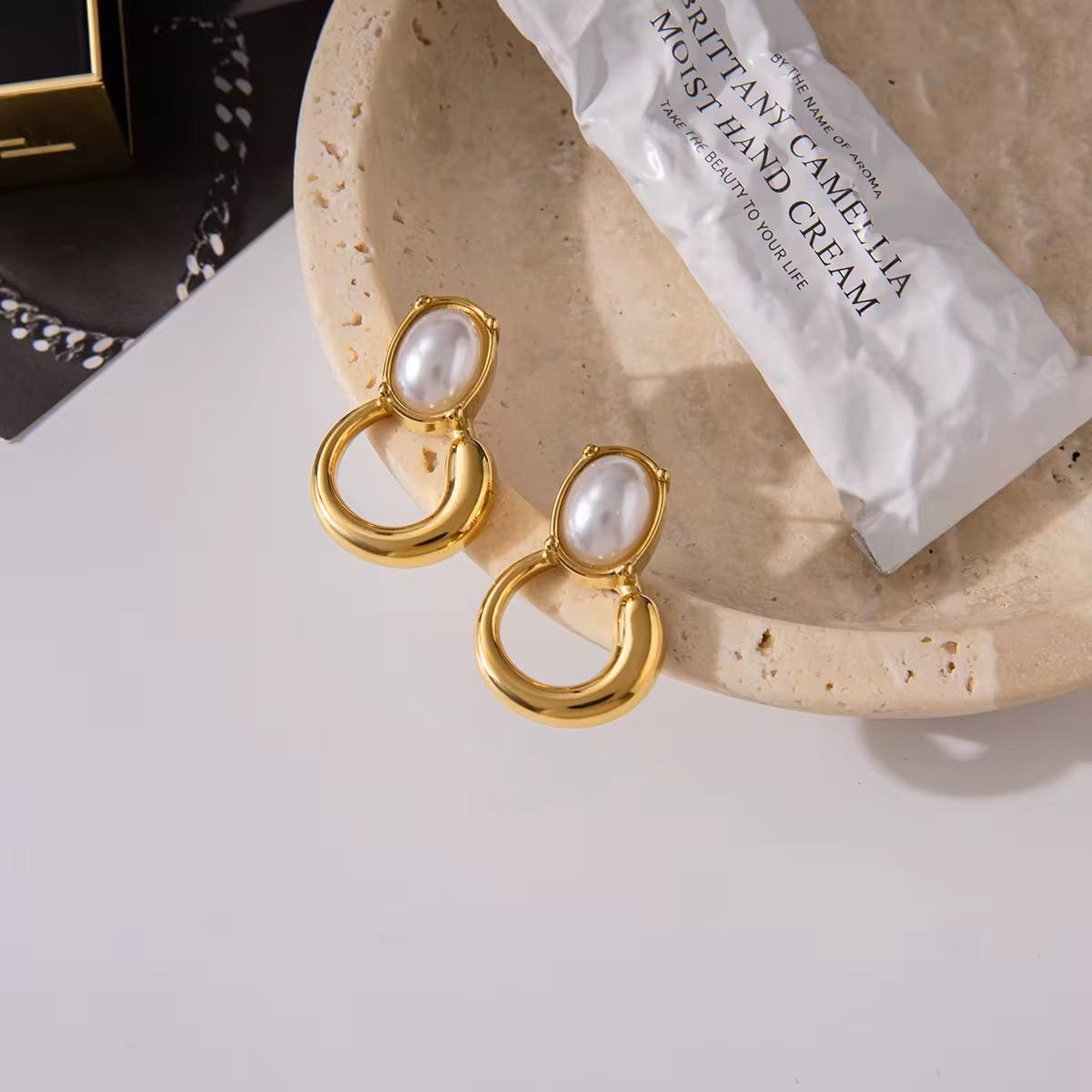 Pearl Earrings