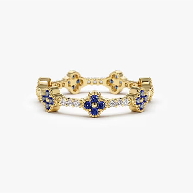 Clover Ring